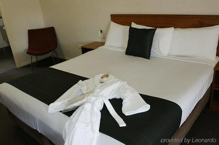 Roma Explorers Inn 4*,  Australia