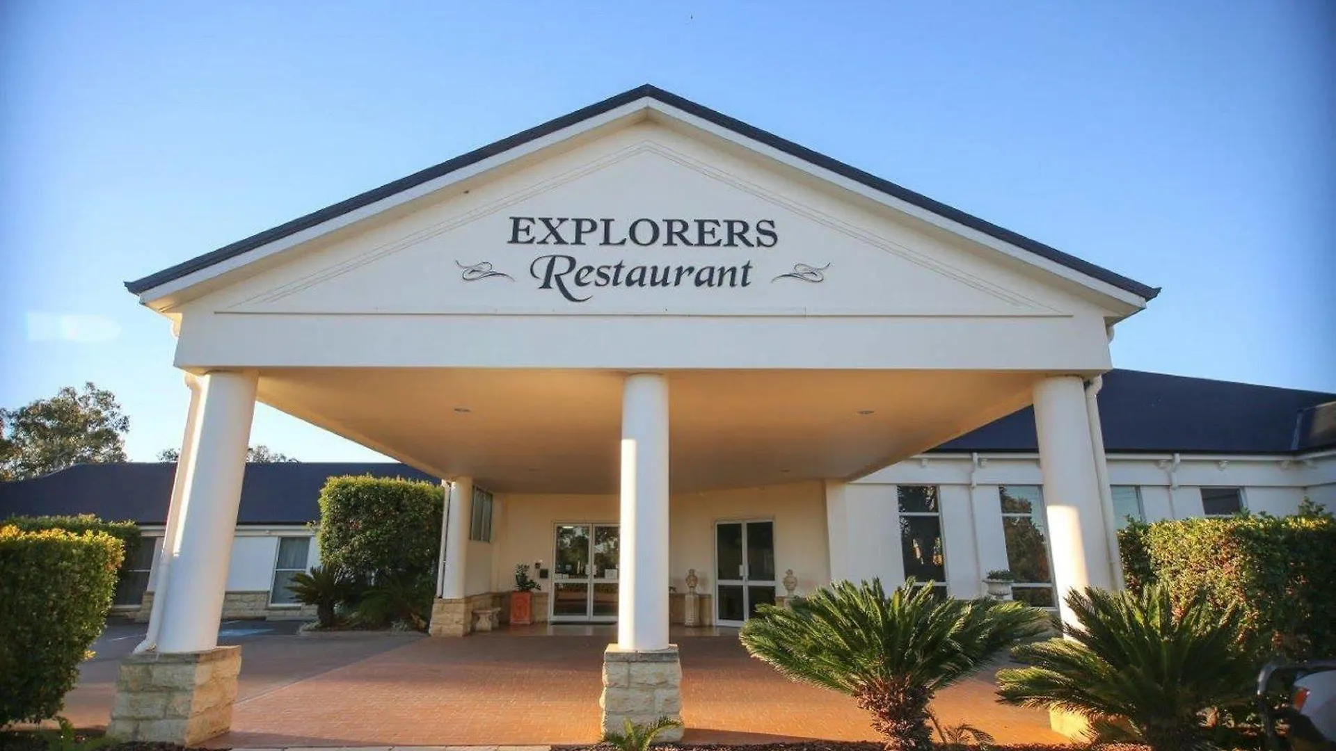 **** Motel Roma Explorers Inn Australia